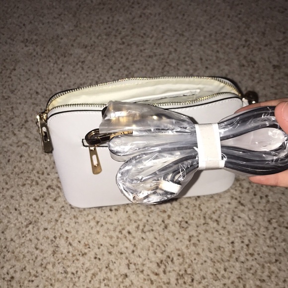 Kate Spade Handbag/Crossbody bags - Picture 4 of 4